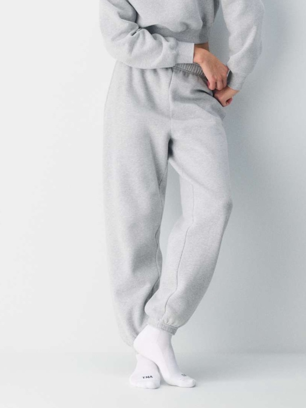 Aritzia Tna Cozy Sweatfleece Jogger Sweatpants Size XS Gray Athleisure Lounge 18
